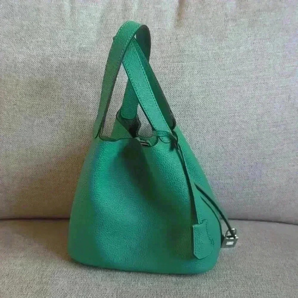NWOT Gorgeous Teal Leather Slouchy Tote Purse - Picture 2 of 5